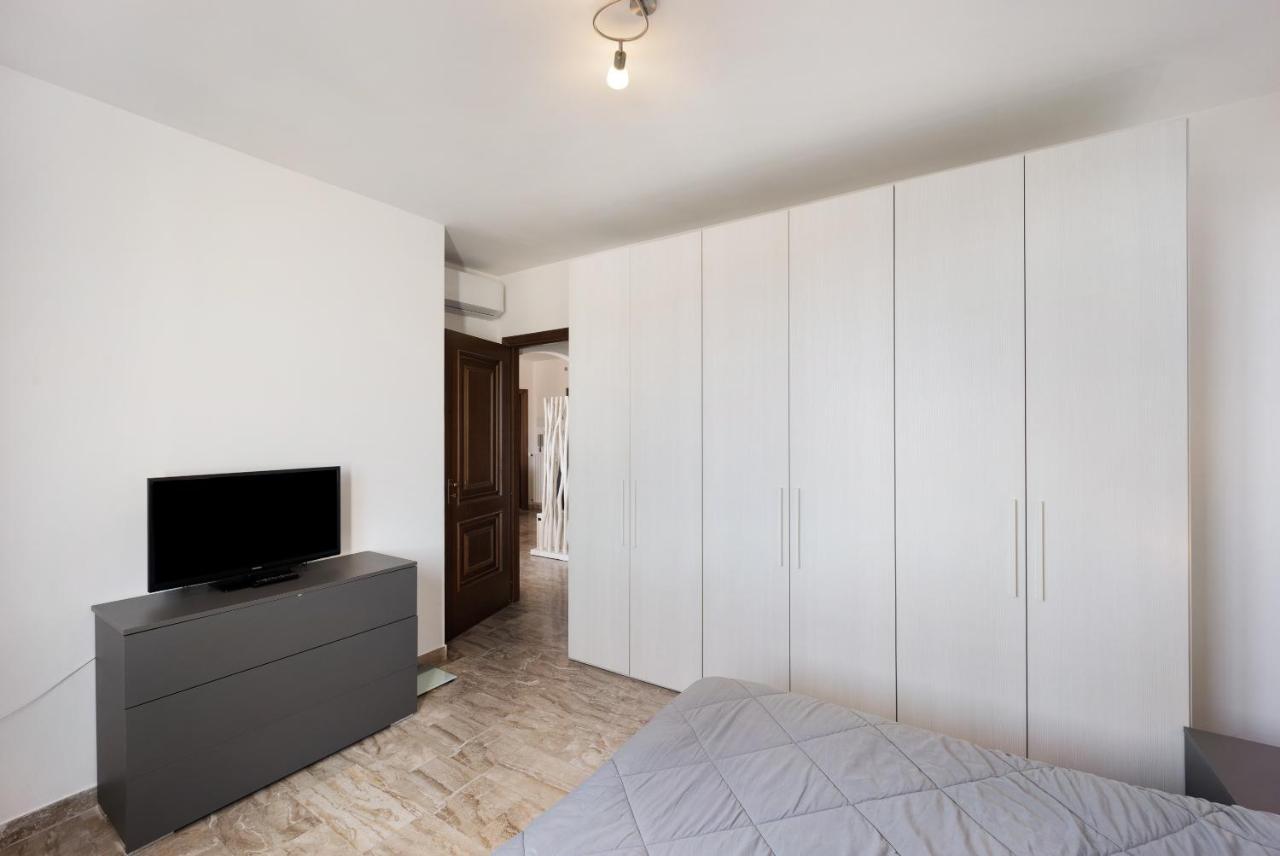 Seaview Apartment Imperia Zewnętrze zdjęcie